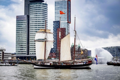 After two-year Darwin-inspired voyage, young scientists return with climate warning and hope Dutch three-masted schooner Oosterschelde sails into the Veerhaven in Rotterdam, July 31, 2025, after completing a two-year global voyage retracing Charles Darwin’s journey. — AFP pic