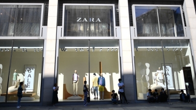 UK watchdog bans Zara ads featuring models appearing ‘unhealthily thin’, deems them irresponsible Britain’s advertising regulator has asked the Spanish clothing group Zara to remove two images from its website, deemed ‘irresponsible’ for featuring models with an ‘unhealthy thinness,’ according to a decision published on August 6, 2025. — AFP pic