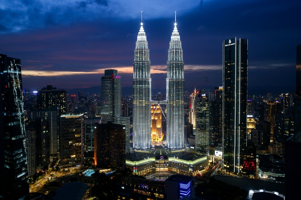Malaysia's Economic Outlook: Cautious Optimism with Moderate Growth Projected for 2026