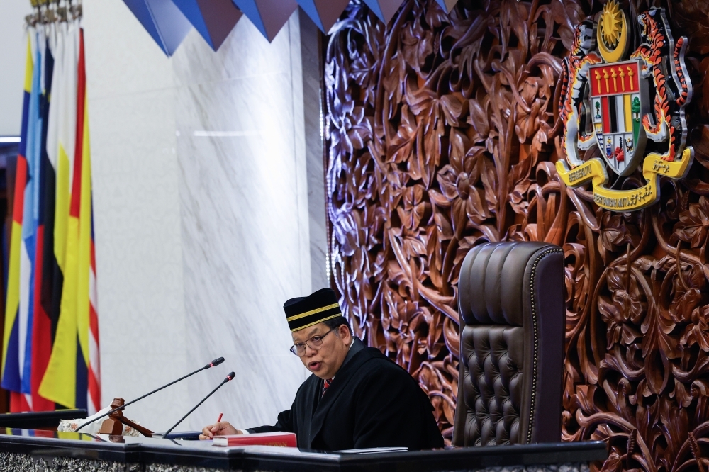 Fight challenge in Dewan Rakyat: Speaker orders Pendang MP out for 10 days Dewan Rakyat Speaker Tan Sri Johari Abdul presides over the Second Meeting of the Fourth Session of the 15th Parliament at the Parliament building in Kuala Lumpur August 18, 2025. — Bernama pic