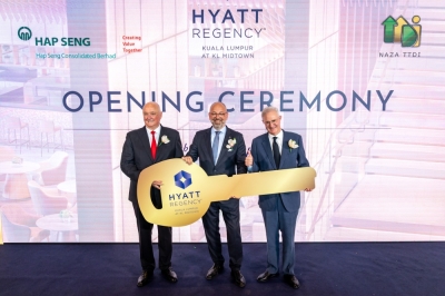 Five-star Hyatt Regency Kuala Lumpur opens its doors to business, leisure guests at KL Midtown Hap Seng Consolidated Berhad chairman Thomas Karl Rapp, Hap Seng Land property management director Manfred Weber and ASPAC, Hyatt International executive vice president & group president David Udell at the launch of Hyatt Regency Kuala Lumpur KL Midtown. — Picture by Firdaus Latif