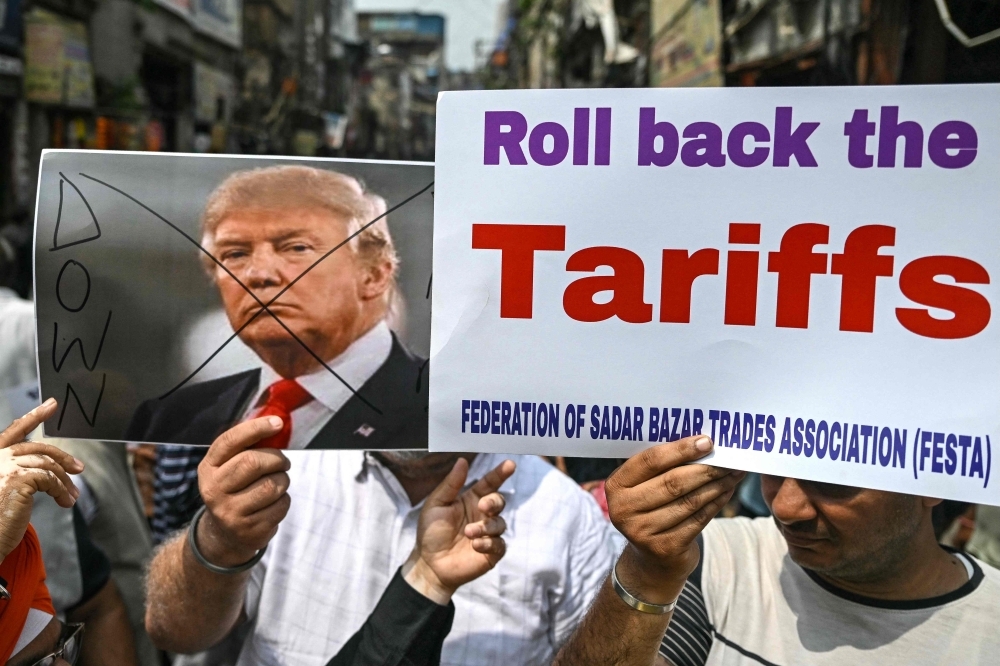 Trump thumbs nose at decades of India courtship