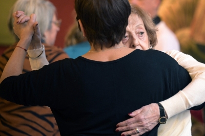 In Argentina, the tango keeps Parkinson’s symptoms at bay An elderly woman suffering from Parkinson’s disease dances with a volunteer during a tango therapy session in Buenos Aires August 26, 2025. — AFP pic