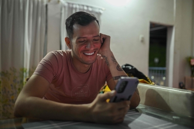 A Venezuelan-US love story crushed by Trump’s migrant crackdown Venezuelan stylist Andry Hernandez Romero, 33, a migrant repatriated from a prison in El Salvador, speaks during a video call at his home in Capacho village, Tachira state, Venezuela on July 24, 2025. — AFP pic