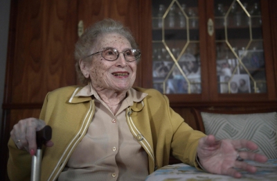 Rosa Roisinblit, activist for Argentina’s ‘stolen’ children, dies at 106 Rosa Tarlovsky de Roisinblit  fought for decades to see the military personnel involved in her daughter’s kidnapping brought to justice. — AFP pic