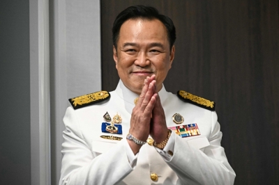 Thai cannabis-championing tycoon Anutin Charnvirakul takes office as prime minister Thailand's new prime minister Anutin Charnvirakul greets media representatives as he arrives to deliver remarks after the royal endorsement ceremony, at the Bhumjaithai Party's headquarters in Bangkok September 7, 2025. Thai tycoon Anutin Charnvirakul took office as prime minister today, after an endorsement from the king started the conservative's tenure as the nation's new leader. — AFP pic