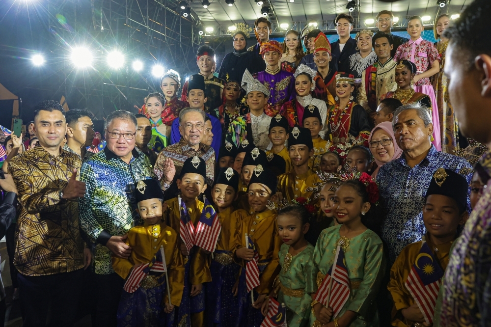 Budget 2026 to focus on boosting tourism in Kuala Lumpur, Putrajaya, and Labuan ahead of VMY2026 The tabling of Budget 2026 next month is expected to focus on boosting the tourism sector in the Federal Territories of Kuala Lumpur, Putrajaya and Labuan in support of Visit Malaysia Year 2026 (VMY2026). — Bernama pic