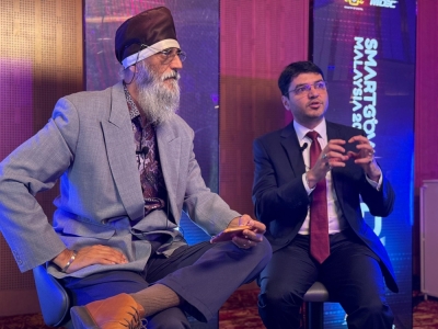 Chamrun Digital launches Agentic AI to transform Malaysia’s public service Dr Behrang Parhizkar (right), chief executive officer of Chamrun Digital and Chamrun AI, participates in a fire-side chat at the MDX Summit 2025 on Sept 18, 2025. — Chamrun pic
