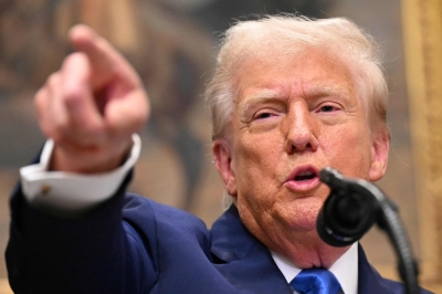 Trump links Tylenol to autism, urges pregnant women to ‘tough it out’ and questions vaccines US President Donald Trump speaks about autism in the Roosevelt Room of the White House in Washington September 22, 2025. — AFP pic
