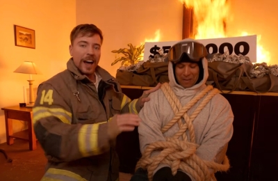 Has Mr Beast finally gone too far? YouTuber offers man US$500,000 to sit in burning house YouTuber MrBeast showed stuntman Eric risking his life for massive amounts of cash. — YouTube screenshot