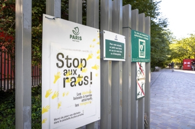 Tails of the city: Paris politician defends rats as misunderstood urban allies Poster on the presence of rats. — AFP pic