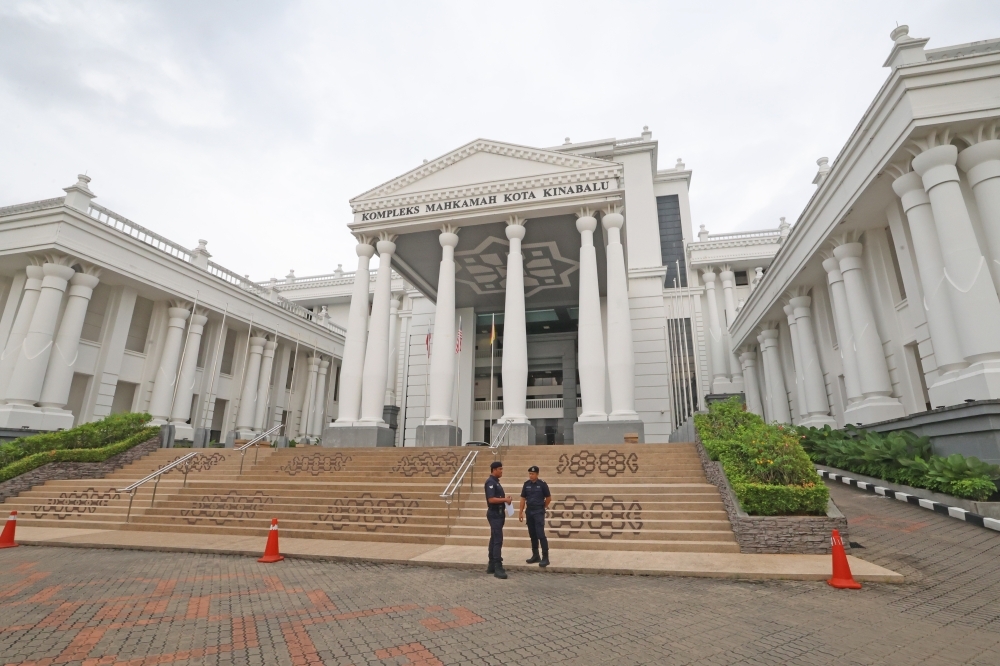 AGC to review Kota Kinabalu High Court ruling on Sabah’s 40pc revenue rights The Attorney General’s Chambers said in a statement it is studying the Kota Kinabalu High Court’s decision that upheld Sabah’s right to 40 per cent of federal revenue from 1974 to 2021. — Bernama pic