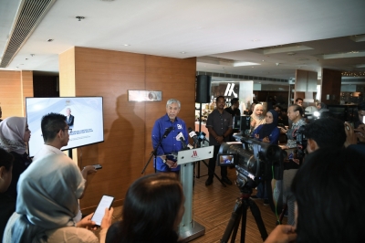 Zahid: Record Sabah allocation under Budget 2025–2026 reflects Madani govt’s focus on state development Deputy Prime Minister Datuk Seri Ahmad Zahid Hamidi said the largest allocation received by Sabah under Budget 2025 and 2026 reflects the federal government’s commitment to driving the state’s development. — Bernama pic