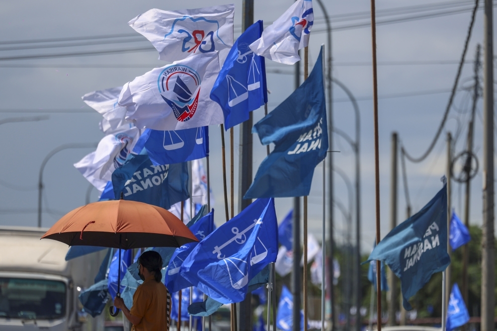 Sabah polls: Over 1,100 campaign and ceramah permits issued so far Sabah Police Commissioner Datuk Jauteh Dikun said permit applications should be made daily and not simultaneously to facilitate security monitoring, especially in the event of unexpected changes in venue and time. — Bernama pic