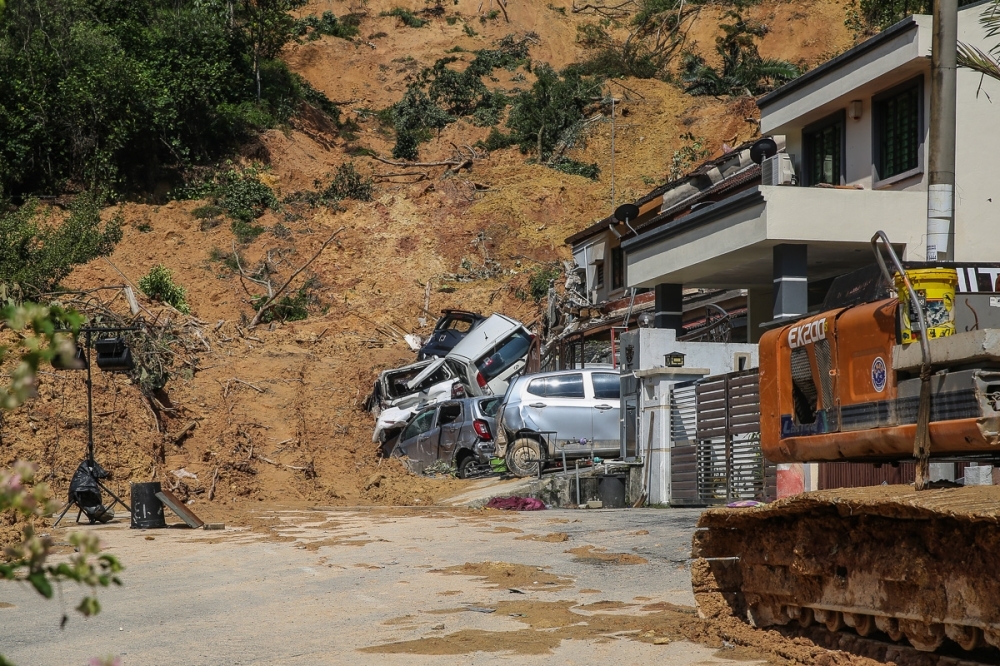 Landslide fears mount in Ampang Jaya amid hillside developments and environmental concerns File picture of the landslide area at Taman Bukit Permai 2 in Ampang, March 12, 2022. — Picture by Yusof Mat Isa