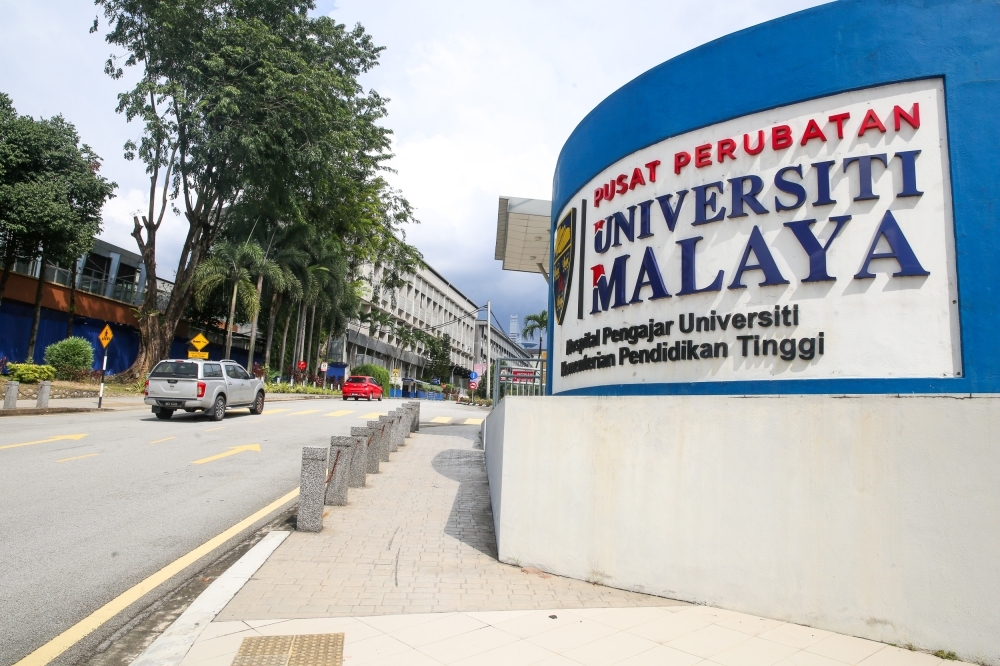 Malaysia has talent to ‘create miracles’ after UMMC life-saving transplant on baby, health minister says, just need more organ donors Health Minister Datuk Seri Dzulkefly Ahmad said the liver transplant on a four-month-old showed Malaysia has the talent to save lives. — Picture by Choo Choy May