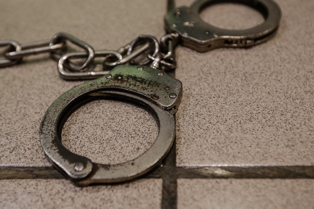 Port Dickson machete fight: Police arrest final suspect, charge six Port Dickson police chief Superintendent Maslan Udin said the suspect was detained on December 29, following the arrest of nine others after a public emergency call at 8.05pm on the day of the incident. — Picture by Raymond Manuel