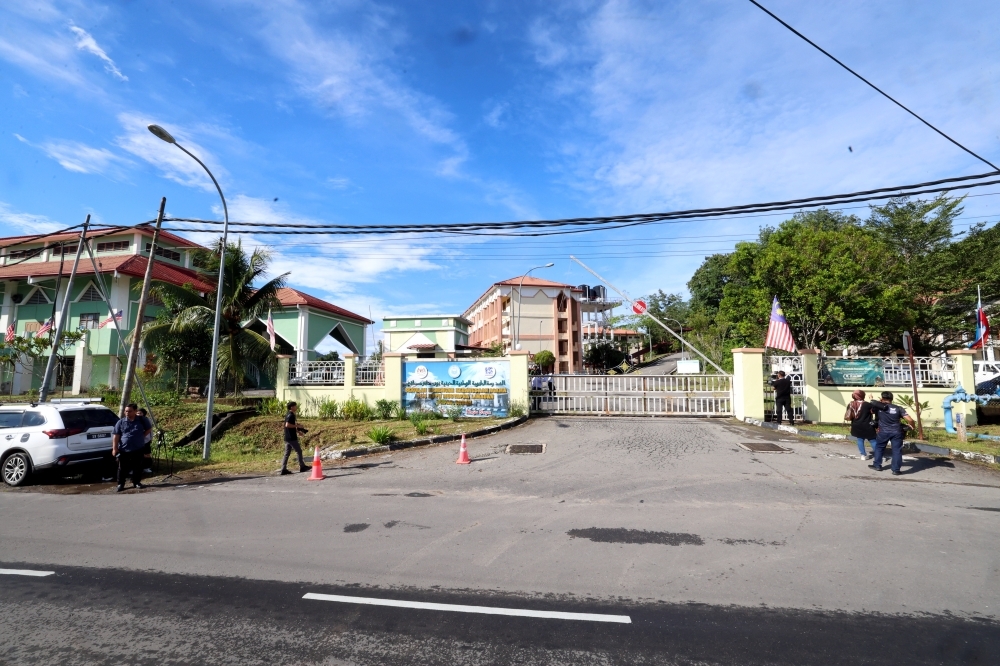 Zara Qairina linked to ‘barcode’ self-harm TikTok trend in primary school, teacher tells inquest This file picture shows a view of SMKA Tun Datu Mustapha in Papar, where Zara Qairina Mahathir was found after falling from a building on the school grounds. — Bernama pic