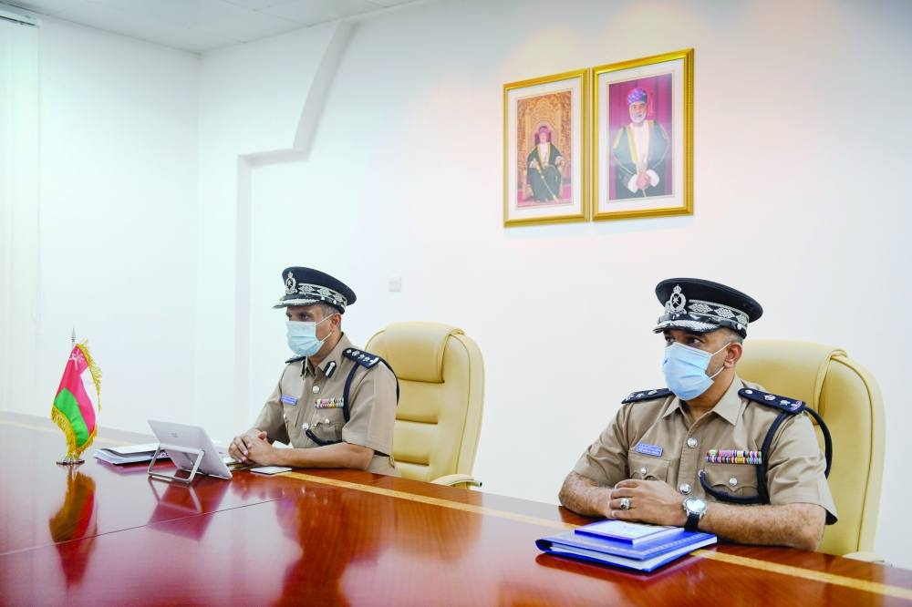 الشرطة تشارك في المؤتمر العربي الثامن عشر لرؤساء أجهزة المباحث والأدلة الجنائية 1 من مشاركة الشرطة في المؤتمر العربي 18 لرؤساء أجهزة المباحث والأدلة الجنائية