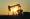 مضخة زيت تضخ النفط في حقل بالقرب من كالجاري، ألبرتا، كندا. "رويترز"