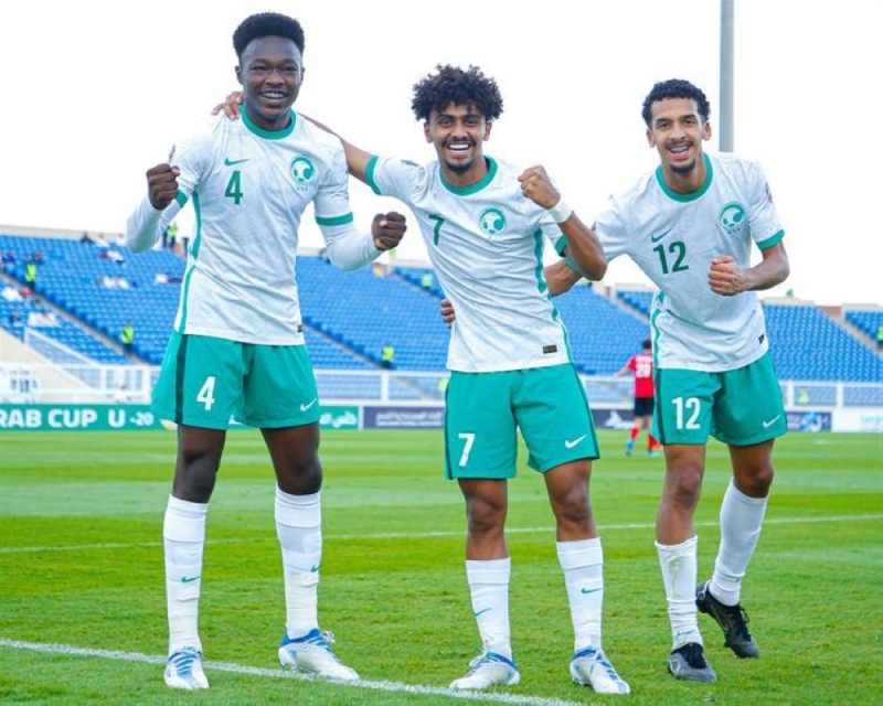 منتخب الشباب يقسو على المنتخب الفلسطيني بخماسية نظيفة في كأس العرب «فيديو»