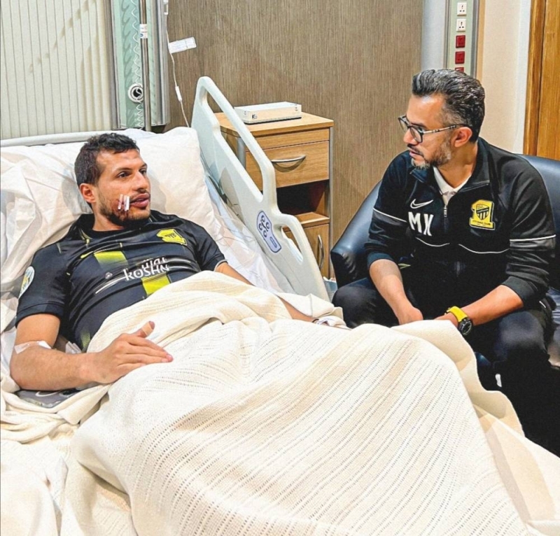 شاهد.. أول صورة للإصابة القوية التي تعرض لها لاعب الاتحاد طارق حامد أمام الصفاقسي التونسي