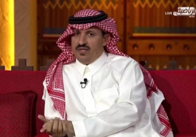 الزهراني يعلق على تصريحات مراسل العربية "نايف الثقيل" بعد تلقيه اتصال من المنتخب السعودي!