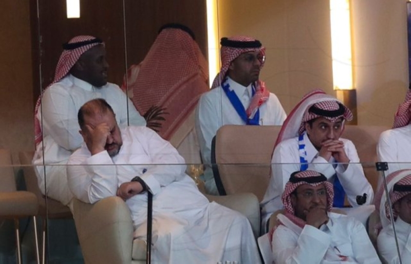 أول تعليق من الأمير"عبدالرحمن بن مساعد" على صورته بعد خروج الهلال من البطولة الآسيوية