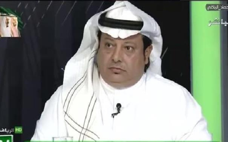 "أبو هداية" ينشر تغريدة عن حكم مباراة الهلال والاتحاد!