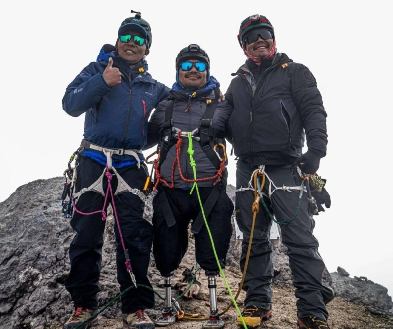 https:= Defying limits: Former Gurkha and double above-knee amputee Hari Budha Magar nears Seven Summits glory - The Himalayan Times - Nepal's No.1 English Daily Newspaper