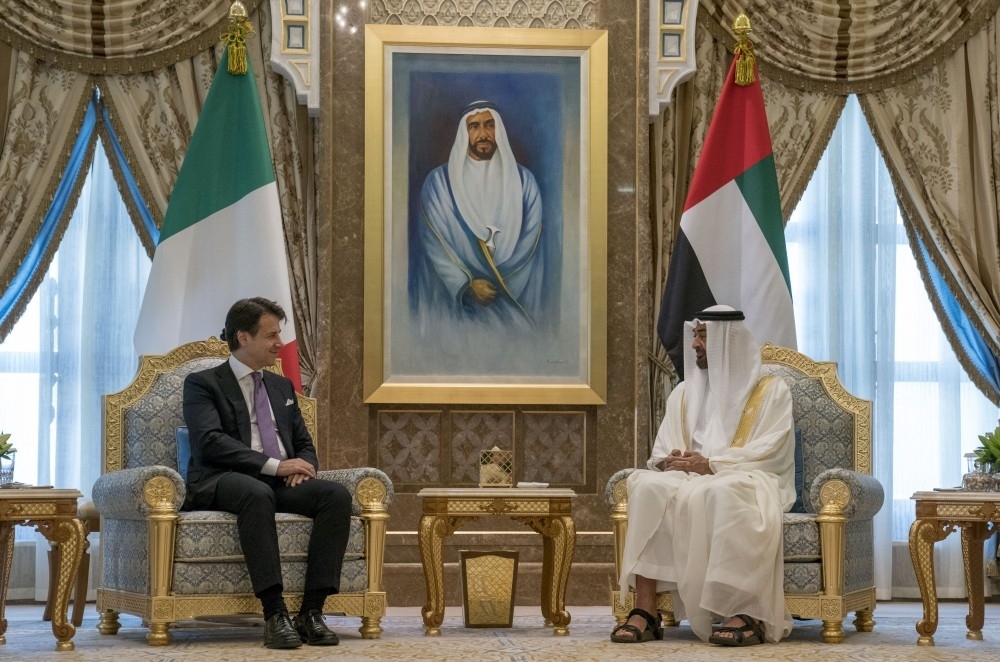 محمد بن زايد ورئيس وزراء إيطاليا يبحثان علاقات البلدين والتطورات الإقليمية