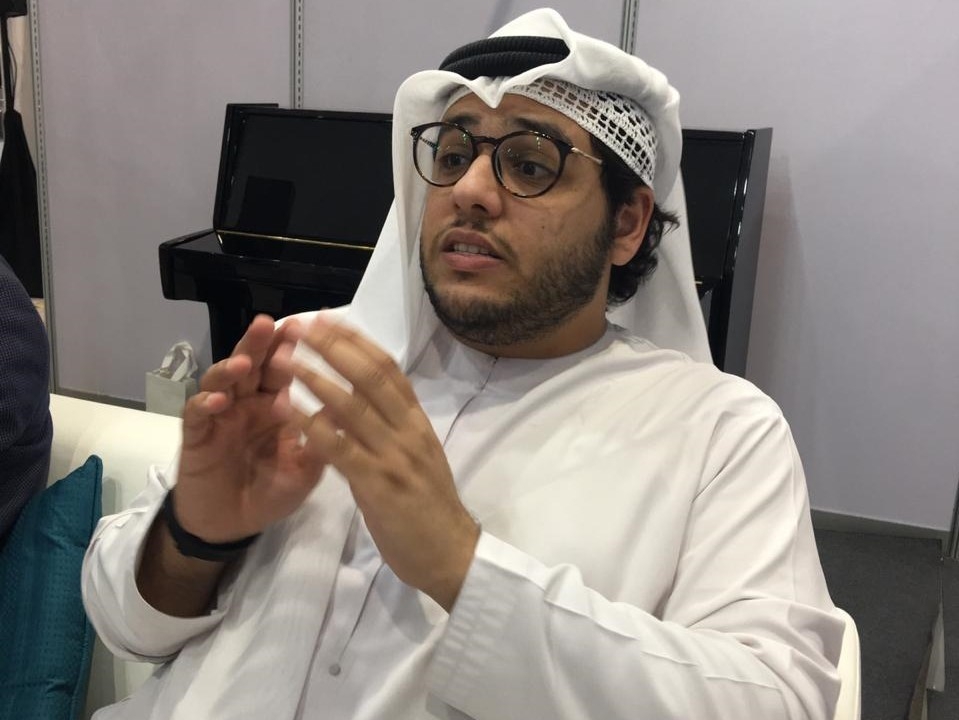 ياسر النيادي: الفيلم الإماراتي مختل البناء .. لكنني متفائل