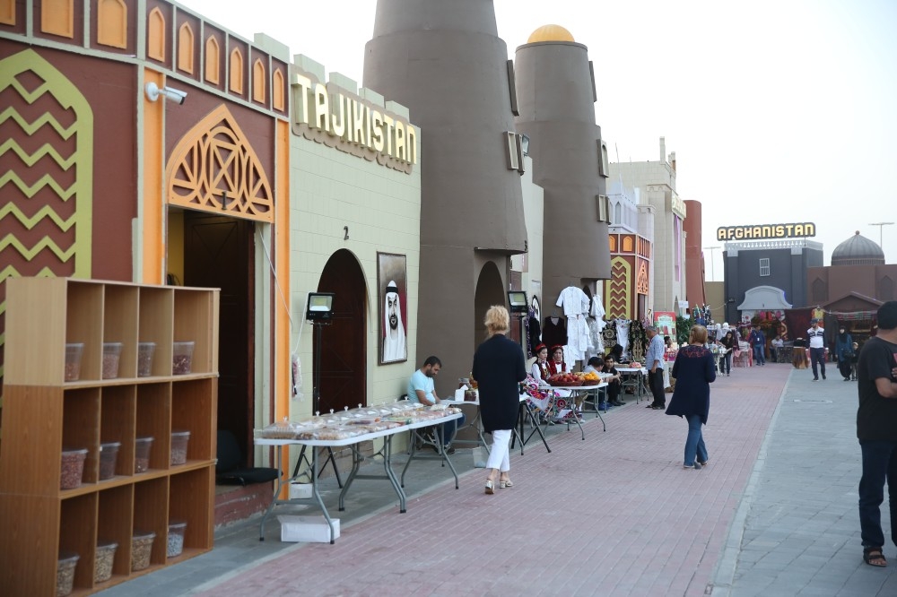 40 دولة في مهرجان الشيخ زايد التراثي