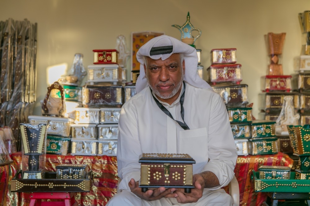 شكلمة بحرينية بنكهة الحلوى العمانية في «الشيخ زايد التراثي»