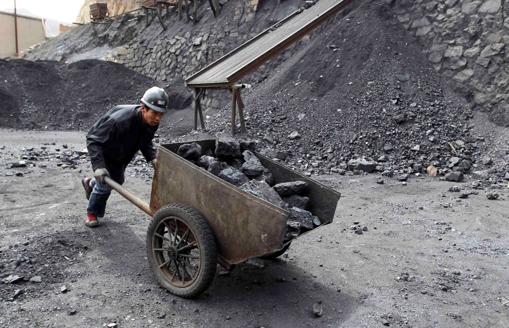 الصين .. حادث مميت في منجم للفحم يسلط الضوء على مأساة عمال الصناعة