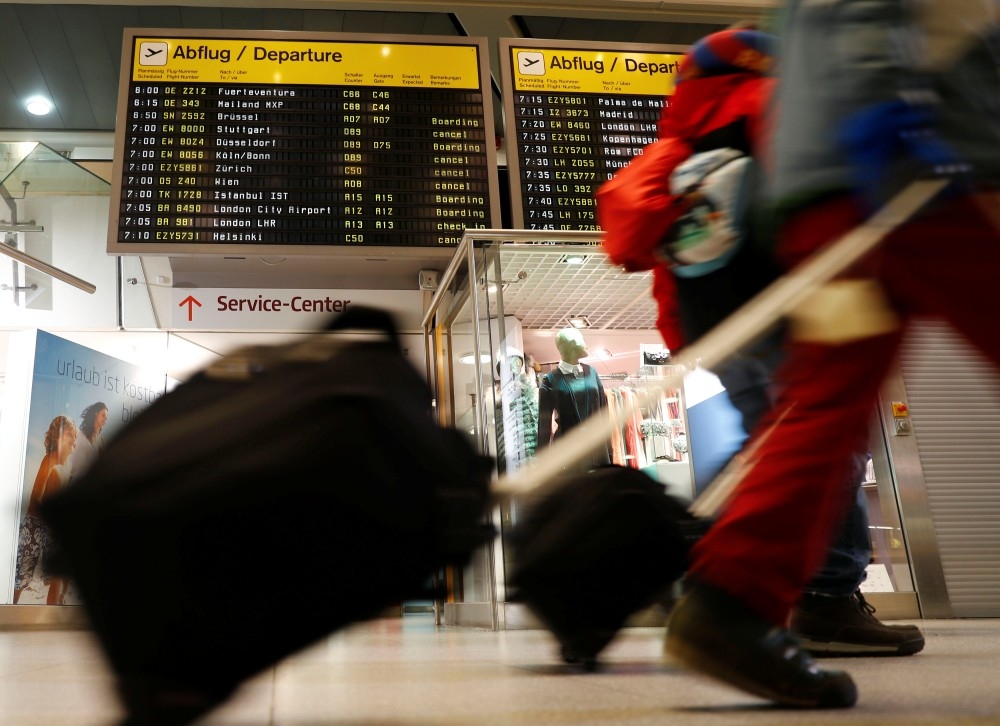 مطارات برلين تلغي 55 رحلة طيران بسبب إضراب