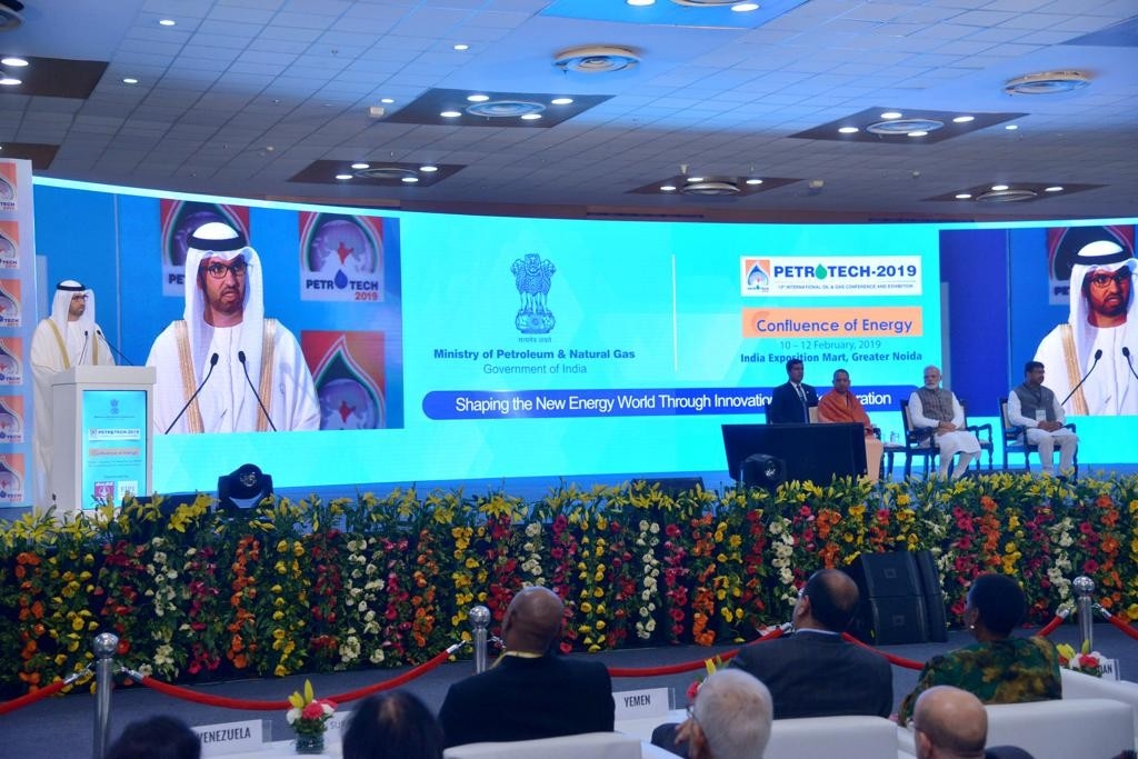 رئيس وزراء الهند يسلم الرئيس التنفيذي لـ «أدنوك» الجائزة الدولية لأفضل إنجاز شخصي في قطاع الطاقة