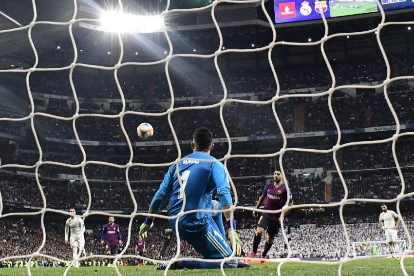ريال مدريد يتطلع للثأر من برشلونة في الليغا