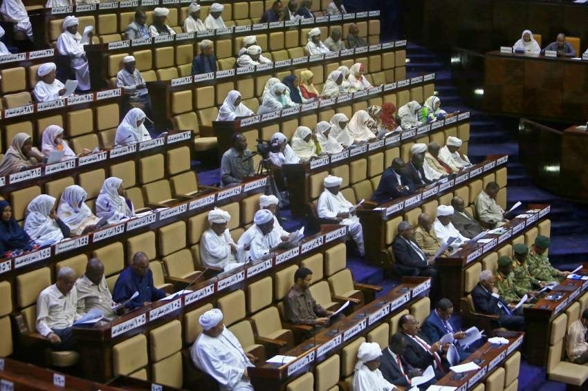 البرلمان السوداني يخفض فترة «الطوارئ» إلى 6 أشهر