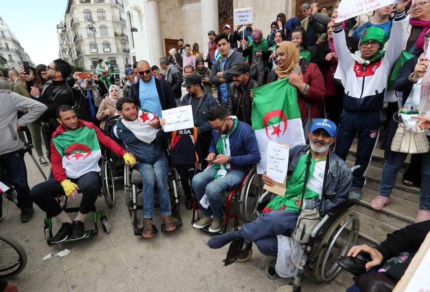 الجزائر تترقب «الاحتجاجات الأكبر» اليوم ..والحكومة تطلب التهدئة