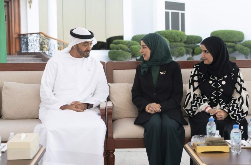 محمد بن زايد يبحث تنمية العلاقات مع رئيسة مجلس النواب البحريني