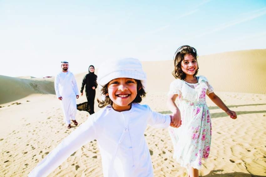 السعادة حق للمواطن والمقيم في الإمارات
