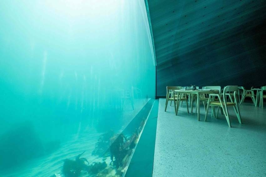 "أندر" أول مطعم أوروبي تحت الماء يفتح أبوابه في النرويج