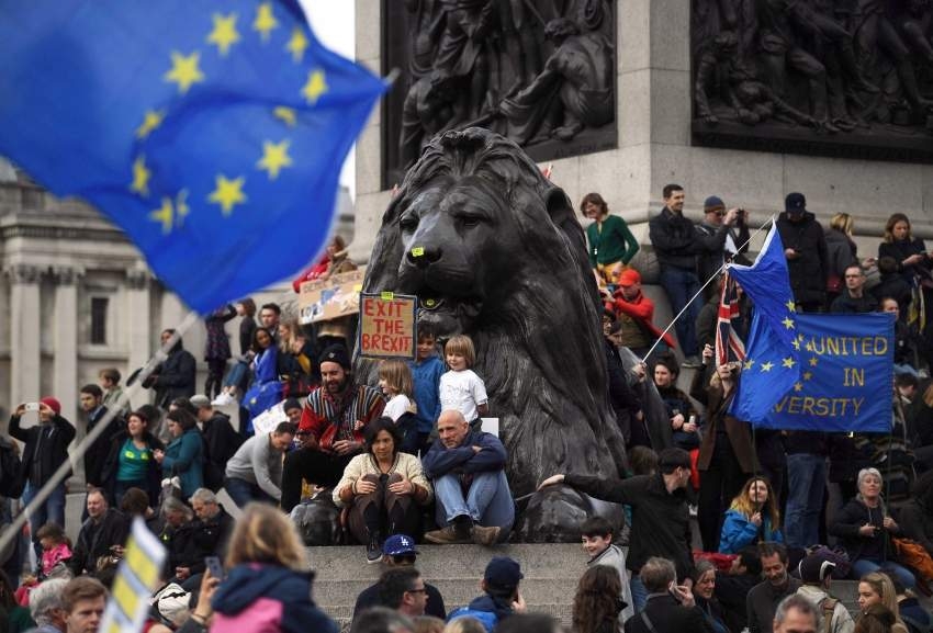 مسيرة حاشدة في لندن للمطالبة باستفتاء «بريكسيت» جديد