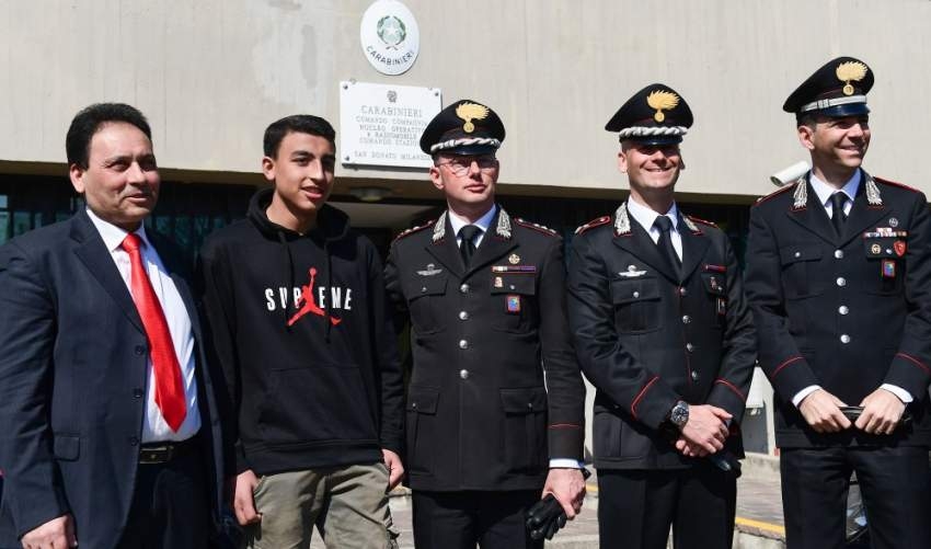 إيطاليا تمنح الجنسية لفتى مهاجر أنقذ 51 طفلاً من هجوم إرهابي