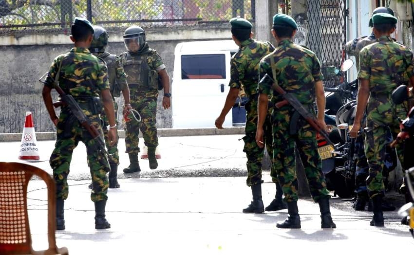 الشرطة السريلانكية تعثر على 87 صاعق قنابل في محطة حافلات بالعاصمة