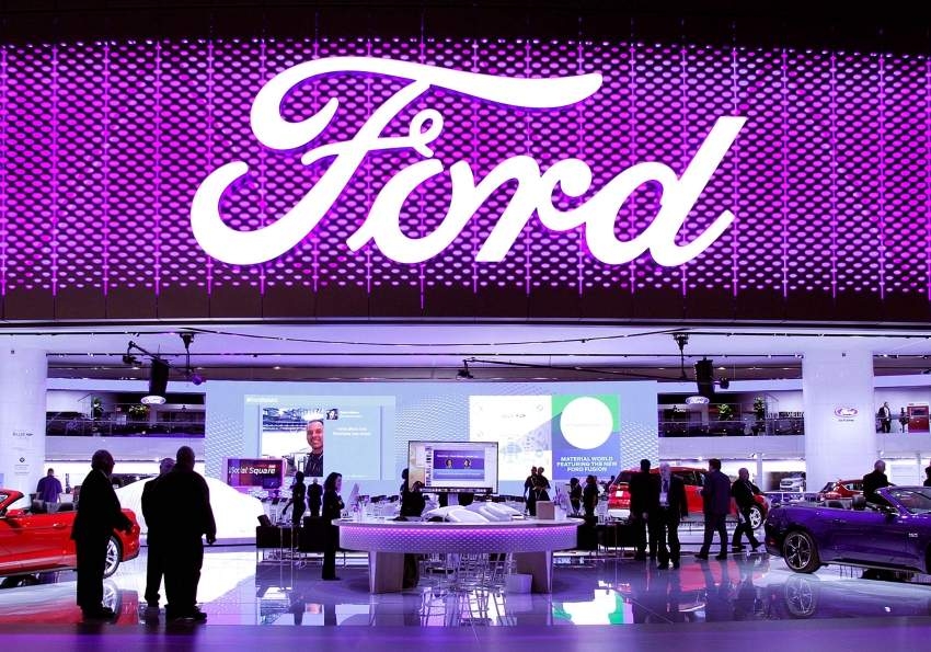 «فورد» تعتزم استثمار نصف مليار دولار في «ريفيان» للشاحنات الكهربائية