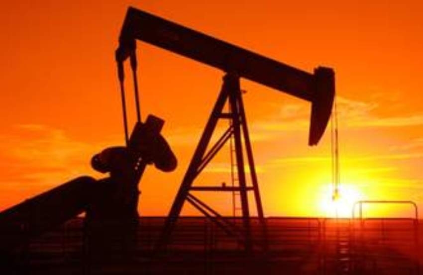 وكالة الطاقة: إمدادات كافية لأسواق النفط العالمية
