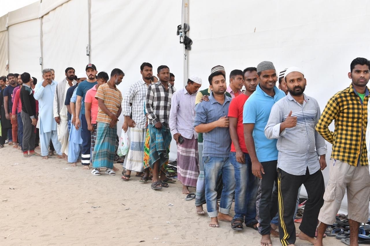 3000 عامل على مائدة «لجنة شؤون العمال» في دبي