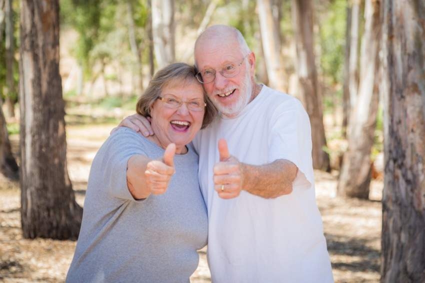 ما العلاقة بين السعادة الزوجية والعمر الطويل.. علماء يجيبون